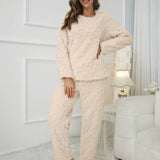 Dolores - Elegante Witte Pluche Set met Betoverend Sterrenpatroon voor Vrouwen
