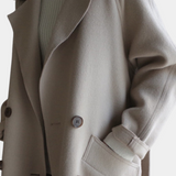 Elegant Long Women's Coat for a Stylish Look