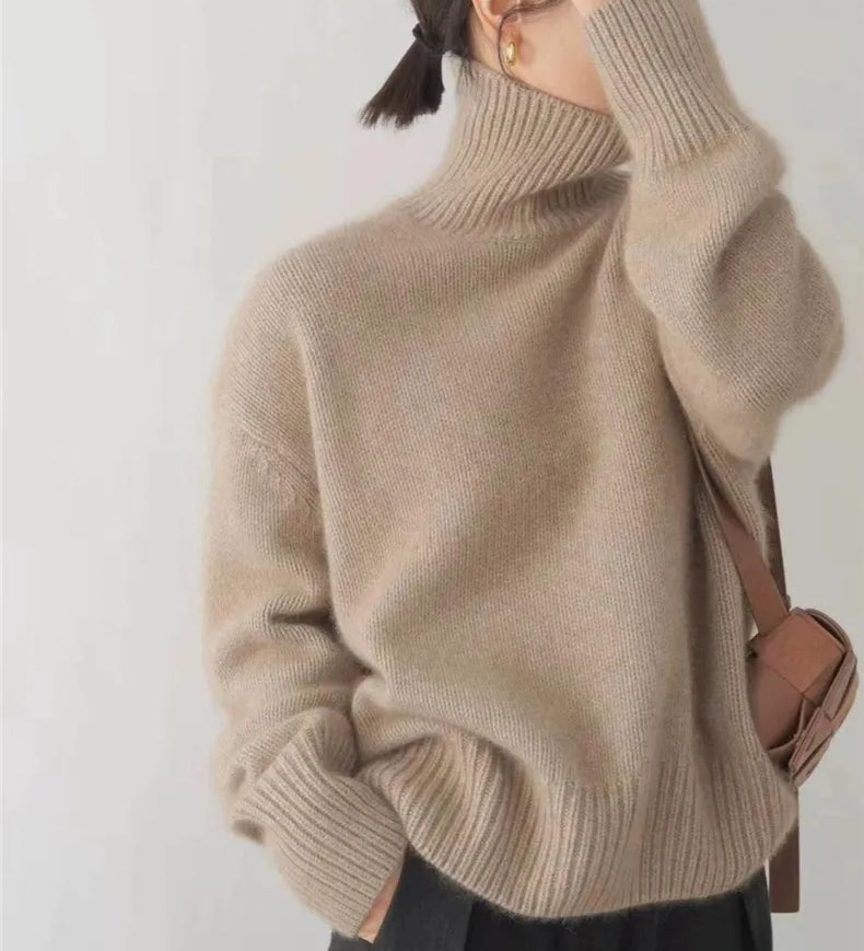 Olivia™ - Women's Turtleneck Sweater
