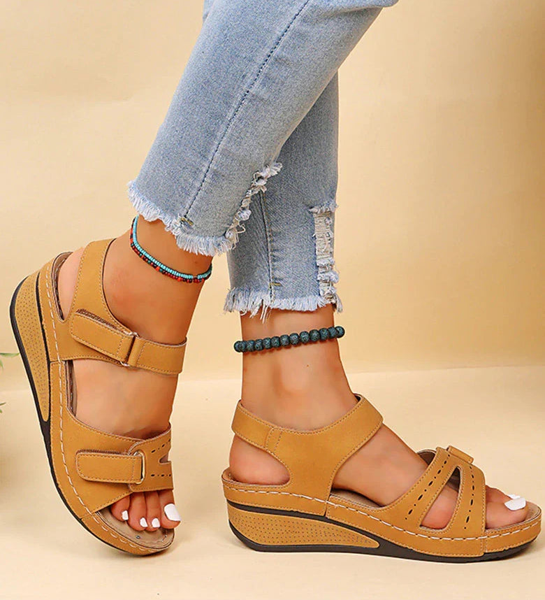 LUCIE - Stylish and Chic Sandals