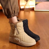 Roxy - Trendy Short Boots with Chic Side Chain