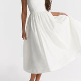 Lara™ - Elegant Sleeveless Dress